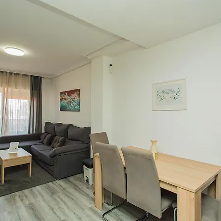 001 Lirio - Alicante Апартаменти *