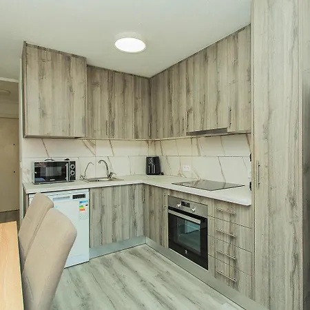 001 Lirio - Alicante *